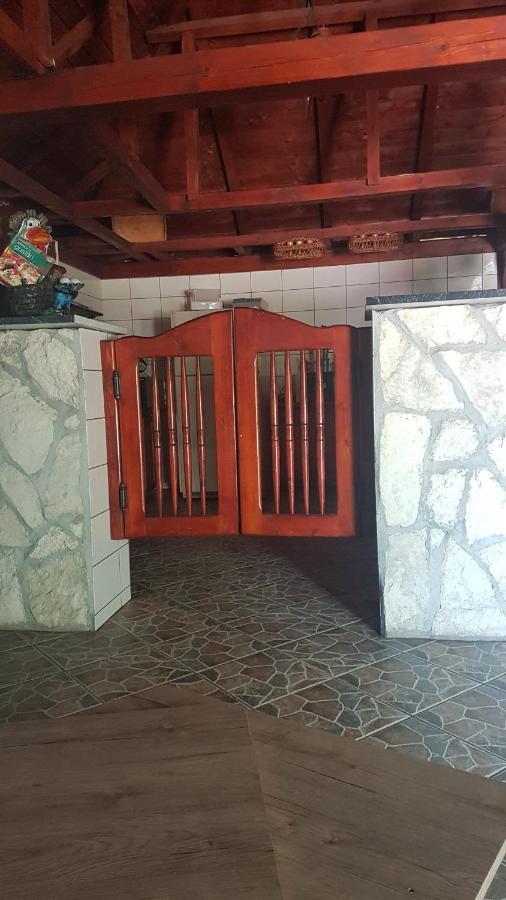 Hotel Casa Ellamy Două Mai Exteriér fotografie