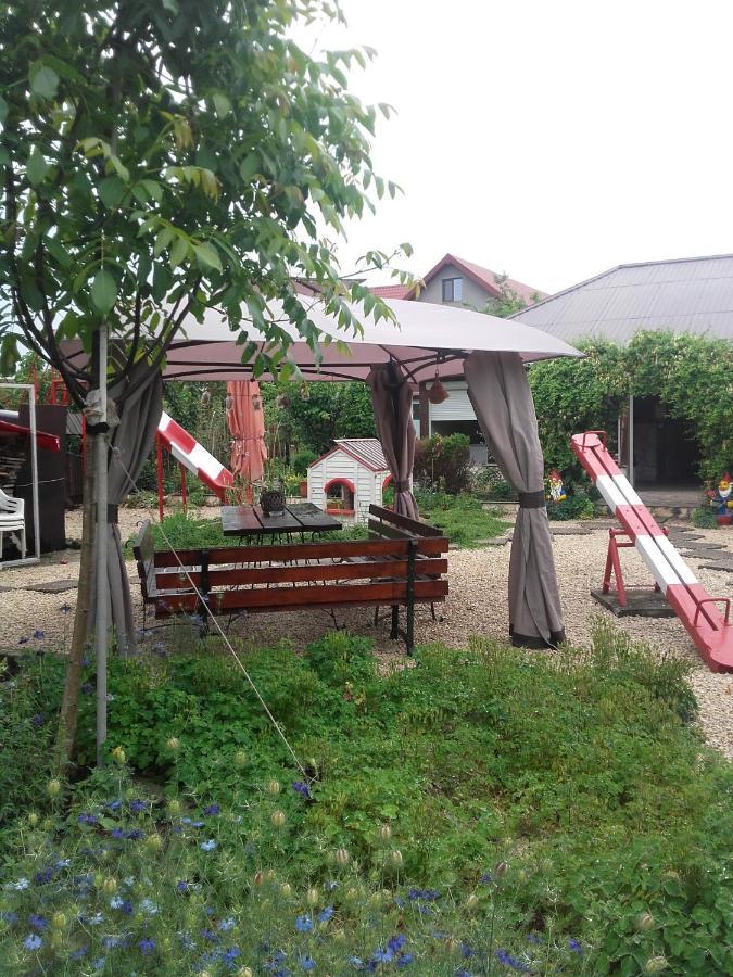 Hotel Casa Ellamy Două Mai Exteriér fotografie