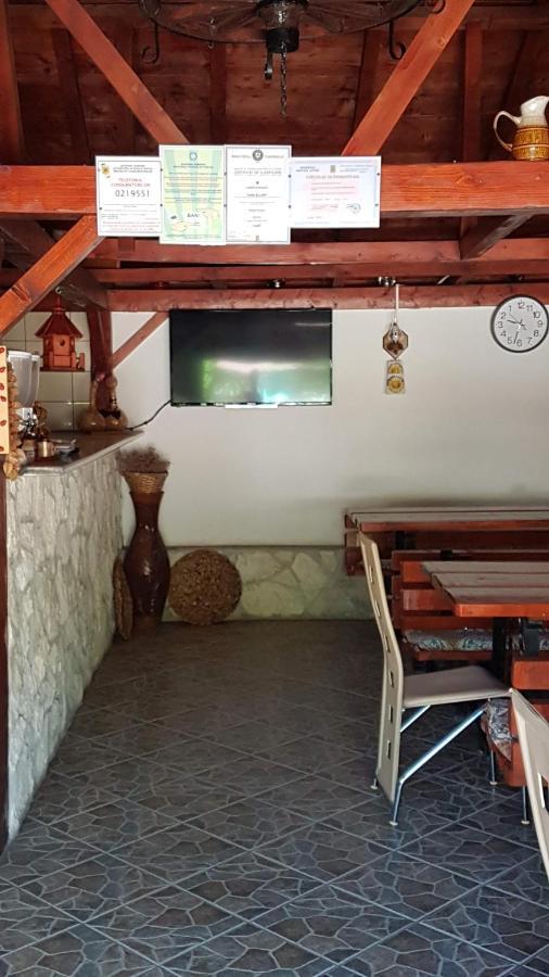 Hotel Casa Ellamy Două Mai Exteriér fotografie