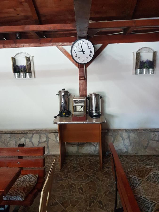 Hotel Casa Ellamy Două Mai Exteriér fotografie