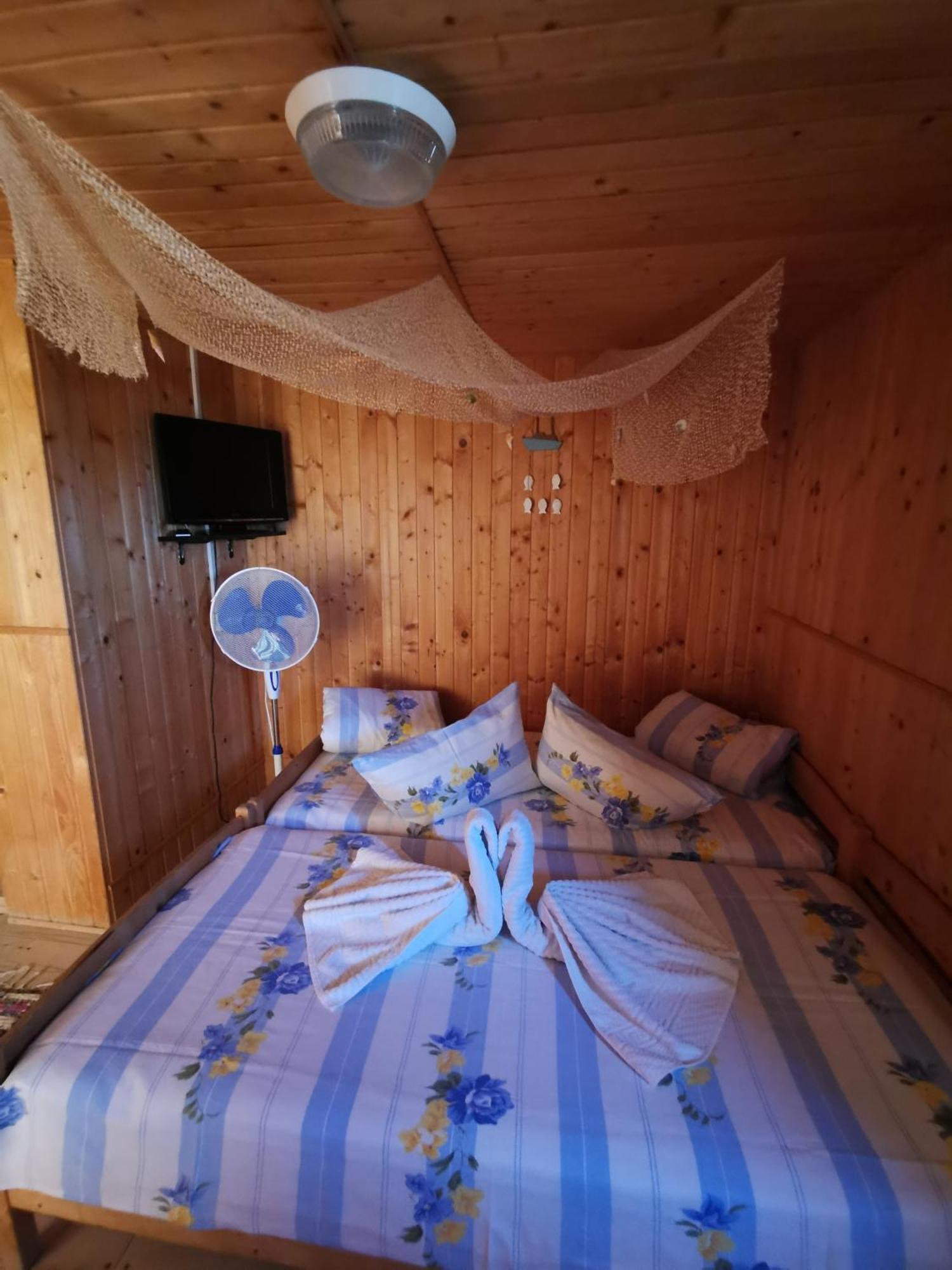 Hotel Casa Ellamy Două Mai Exteriér fotografie