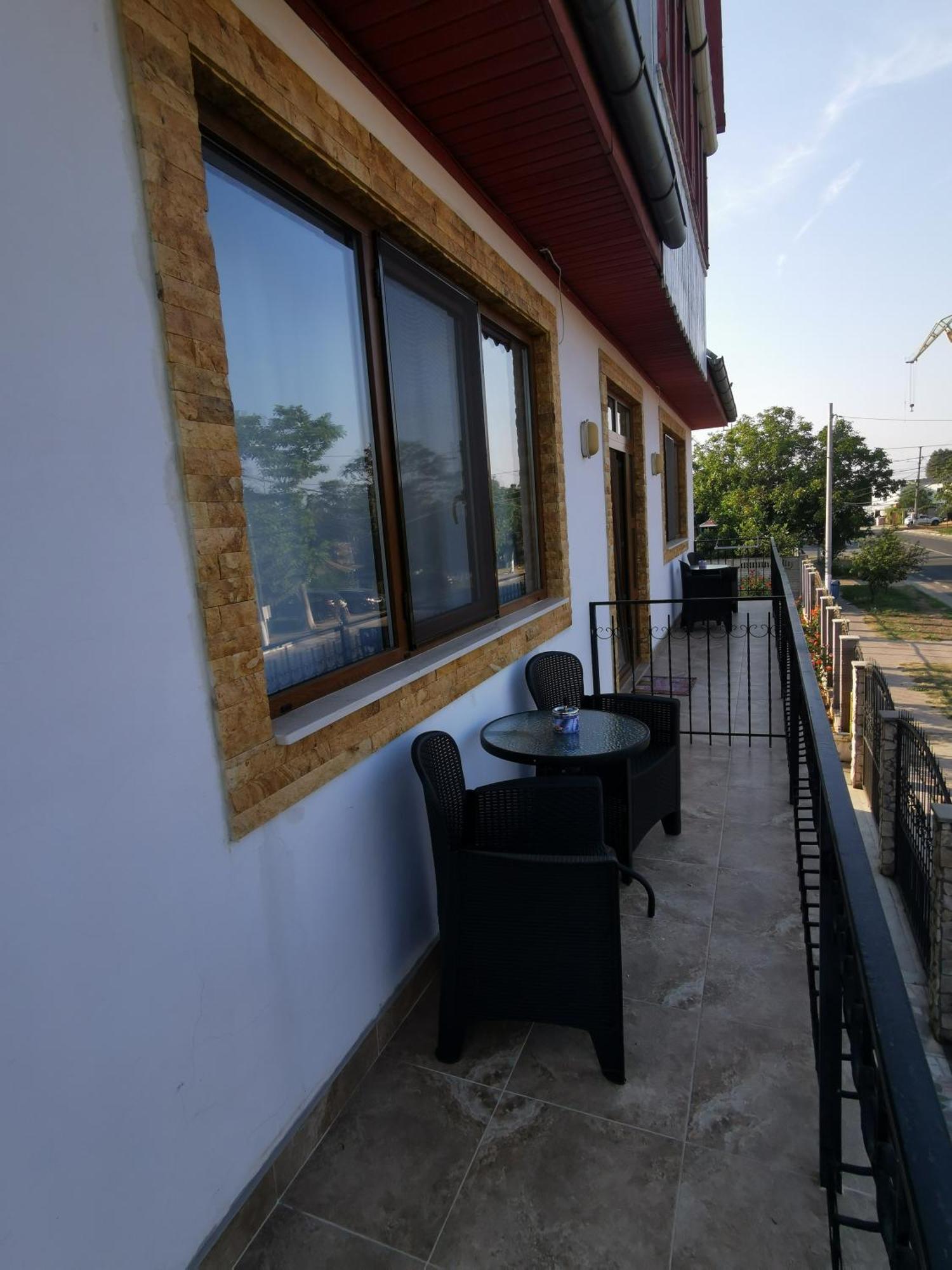 Hotel Casa Ellamy Două Mai Exteriér fotografie