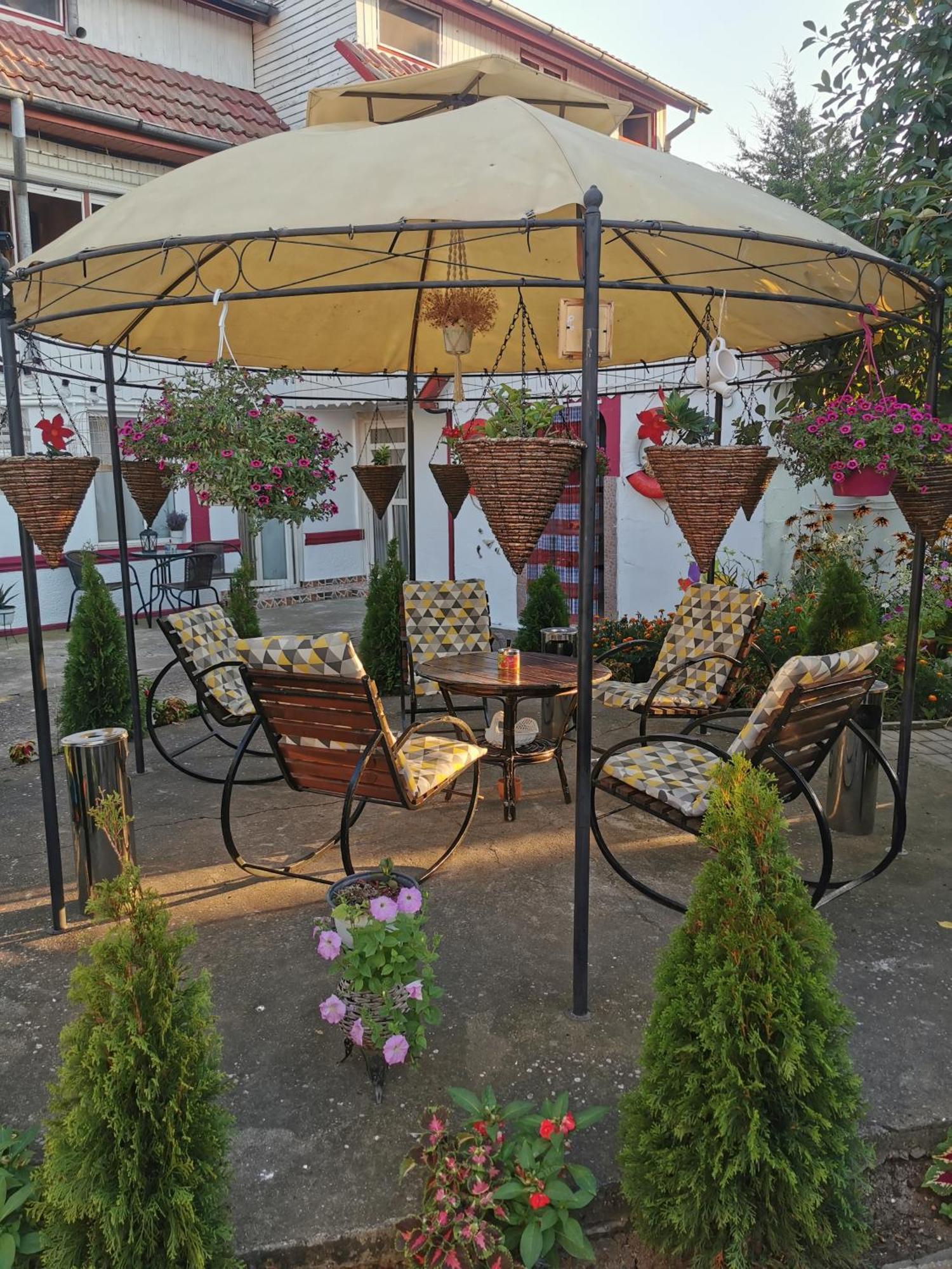 Hotel Casa Ellamy Două Mai Exteriér fotografie